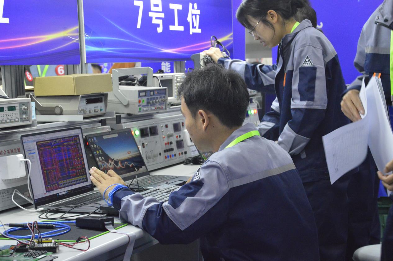 我校成功举办2023年云南省职业院校技能大赛“智能电子产品设计与开发”赛项，引领职业教育创新与实践新篇章